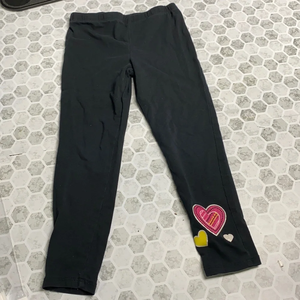 Sz 4 Leggins Hearts